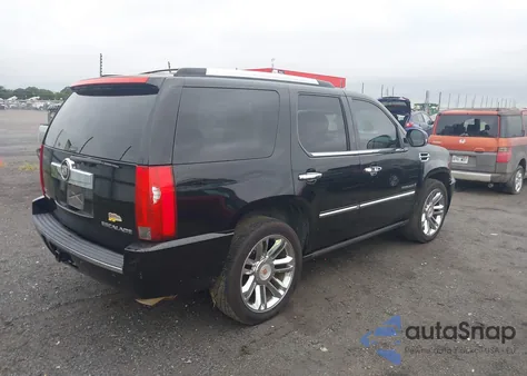 2009 Cadillac Escalade Platinum Edition from USA, damaged, VIN 1GYFC33249R266527